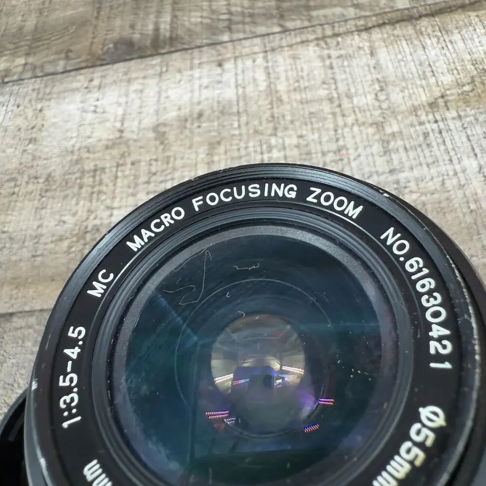 Vivitar Lens Macro Focusing Zoom 28-70mm 1:3.5-4.5